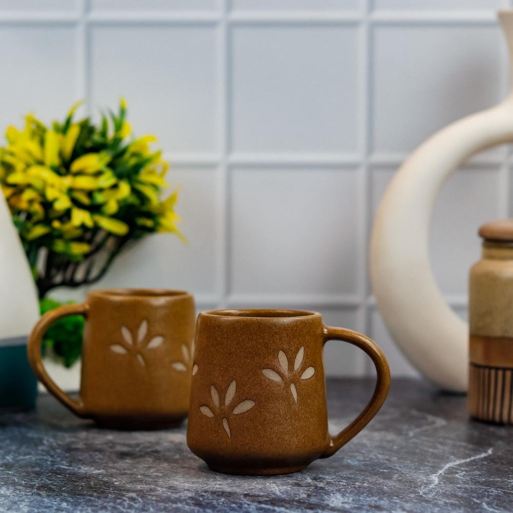 Elegant Brown Leaf Khurja Pottery Ceramic Mug - DP1090