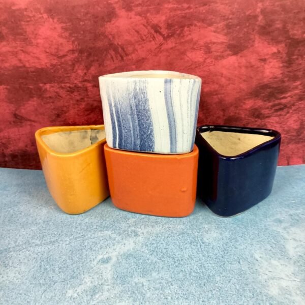 wholesale-triangle-shape-indoor-khurja-ceramic-pots-sk1076