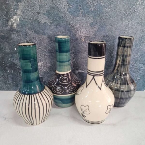 Multidesign Khurja Pottery Surhai Shape Flower Vase - ST8207