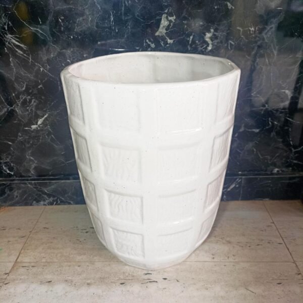 Round White Square Pattern Outdoor Ceramic Pots - DRH1119