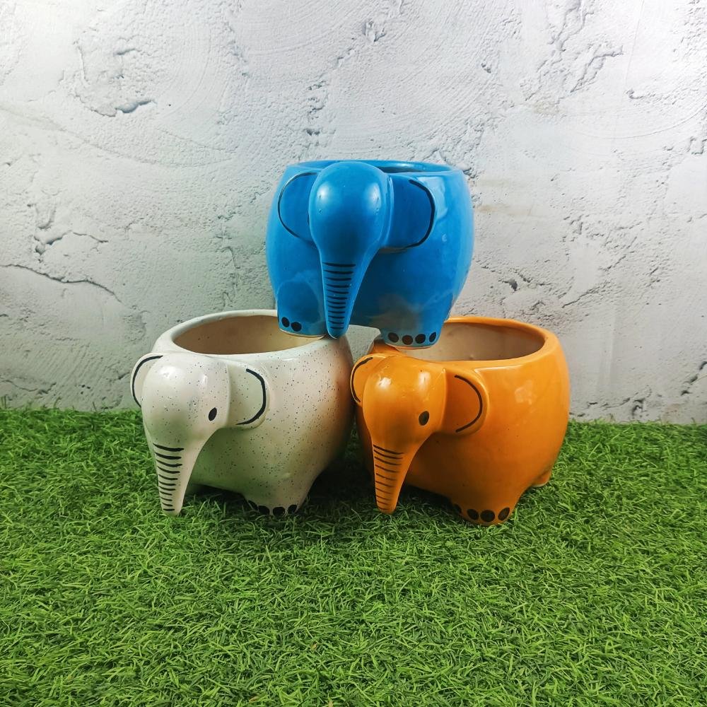 Simple Elegant Elephant Design Ceramic Pot - SK3540