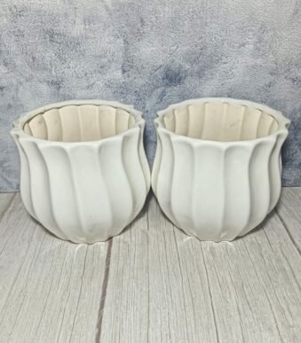 White Curve Line Design Ceramic Planters Pot-AA6016