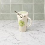 Lime Print Straw Ceramic Mug With Lid - Image 3